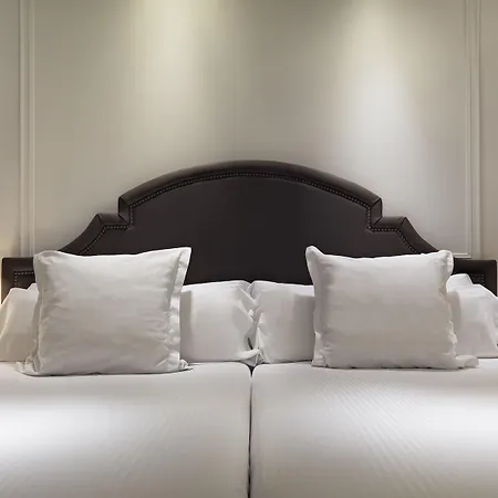 Hotel Boutique H10 De La Reina Madrid