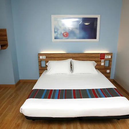 Travelodge Metropolitano Hotel