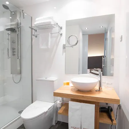Petit Palace Plaza Del Carmen Hotel Madrid