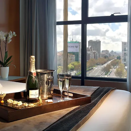 埃克广场酒店 酒店