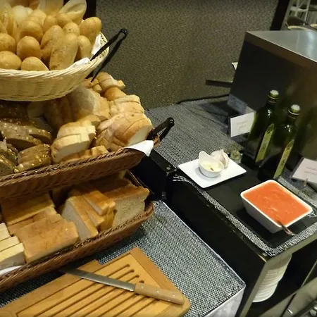 Rafaelhoteles Atocha Hotel Madri