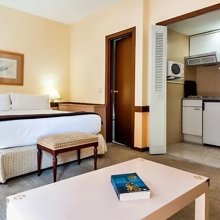 Aparthotel Espahotel Plaza Basilica