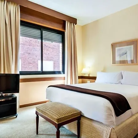 Aparthotel Espahotel Plaza Basilica 3*