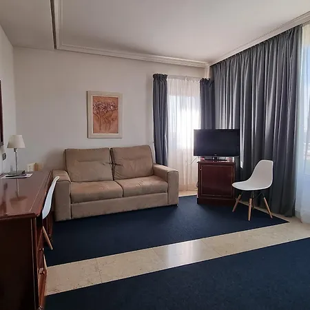 Hotell Gran Legazpi Madrid