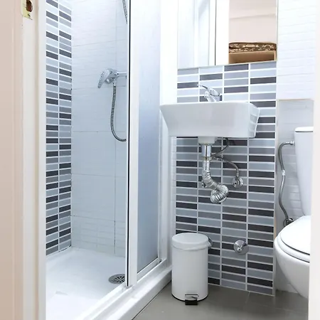 Guest house Rober Madrid