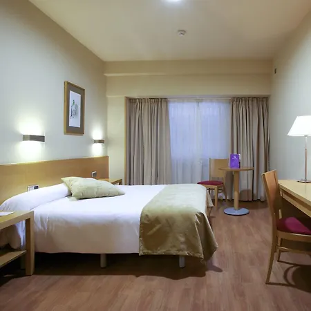 Victoria 4 Puerta Del Sol Hotel 3*