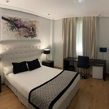 Hotel Feria De