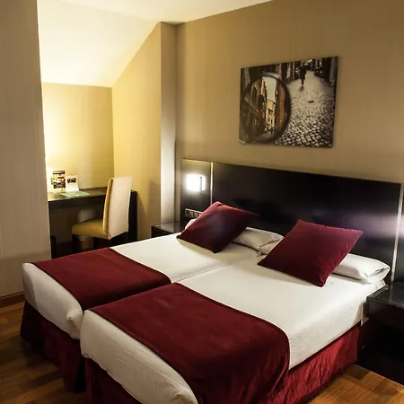 Clement Barajas Hotel