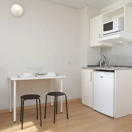 Vertice Roomspace Pensjonat 3*