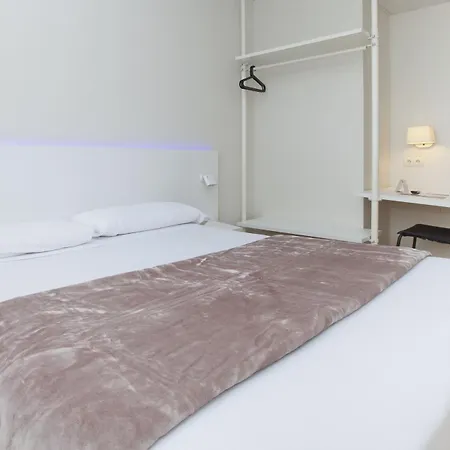 Vertice Roomspace 3* Madryt