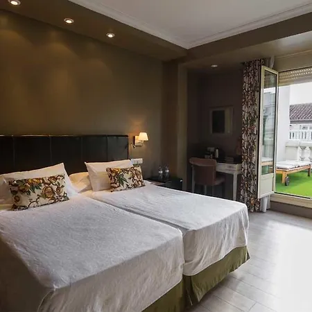 Moderno Puerta Del Sol Hotel Madrid