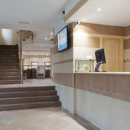 Luze Castellana Hotel