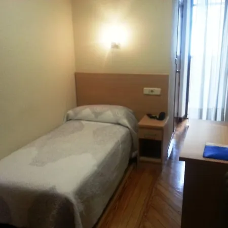 Casa de hóspedes Avenida Madri