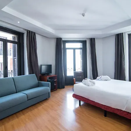Petit Palace Preciados 3* Madryt