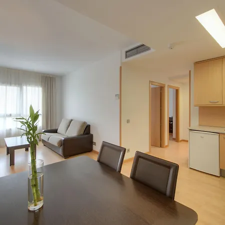 Airport Suites, Affiliated By Melia Aparthotel