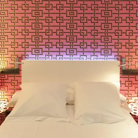 Del Leon De Oro Boutique 4*