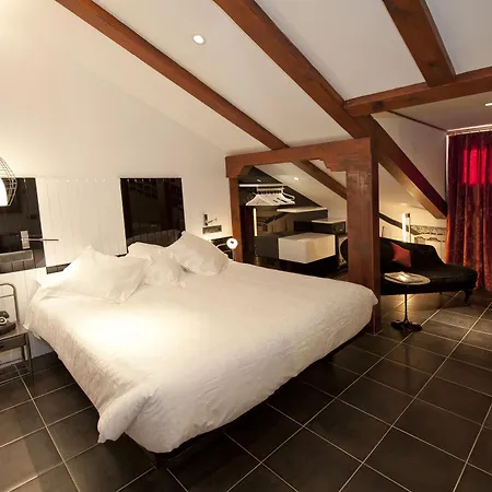 Del Leon De Oro Boutique Hotel
