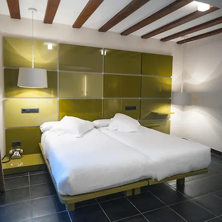 Del Leon De Oro Boutique Madrid