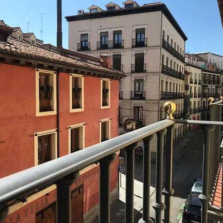 Del Leon De Oro Boutique Hotel 4*
