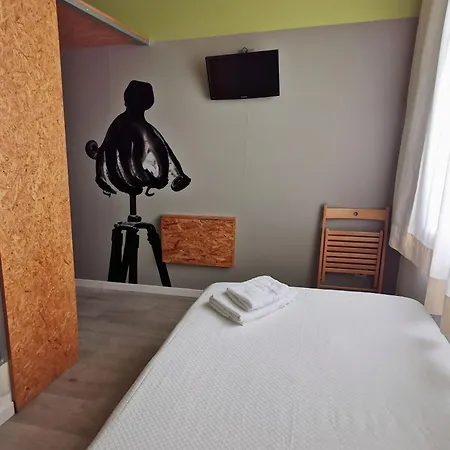 Guest house La De El Chaflan 3*