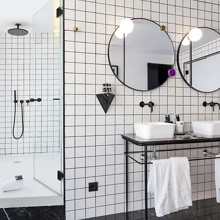 One Shot Fortuny 4* Madrid