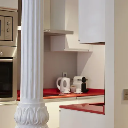 60 Balconies Design Apartment Madrid
