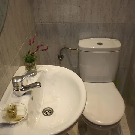 بيت ضيافة Rofer مدريد