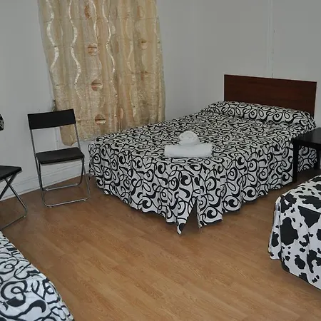 Guest house Helena 2 2*