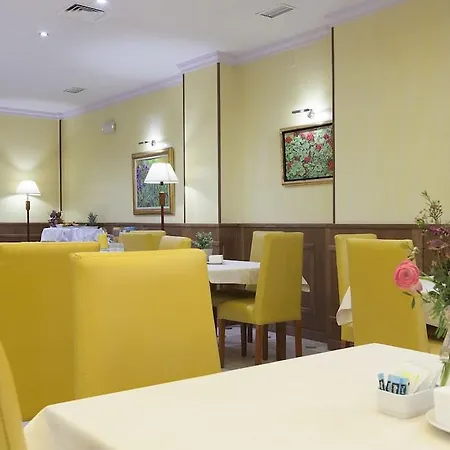 Agora Juan De Austria Hotel