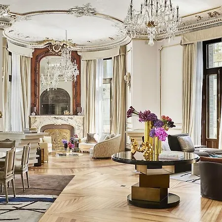 Szálloda Four Seasons 5*