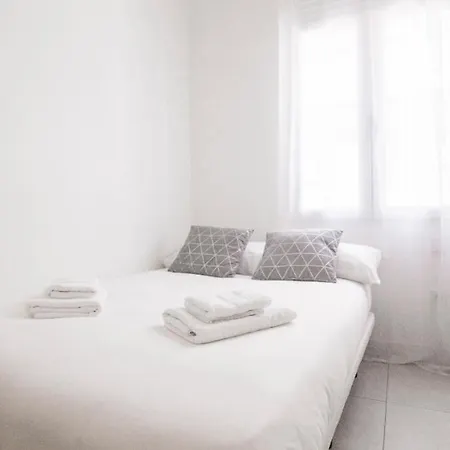 Minty - Velarde Apartment Madrid