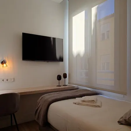 호텔 Dobo Homes - Marco Polo 2*