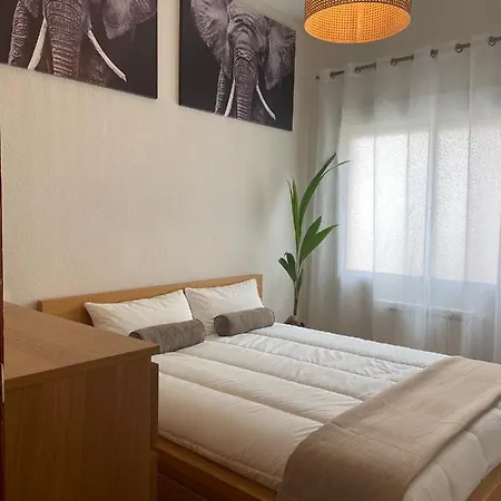 Apartamento De Temporada En Madrid * 马德里