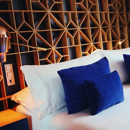Room Mate Macarena, Madrid Gran Via ホテル マドリード
