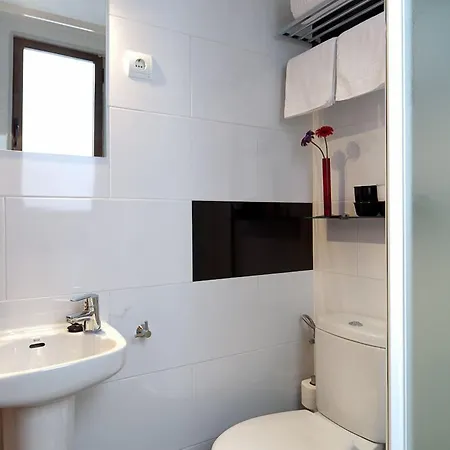 Thc Tirso Molina Hostel Madrid