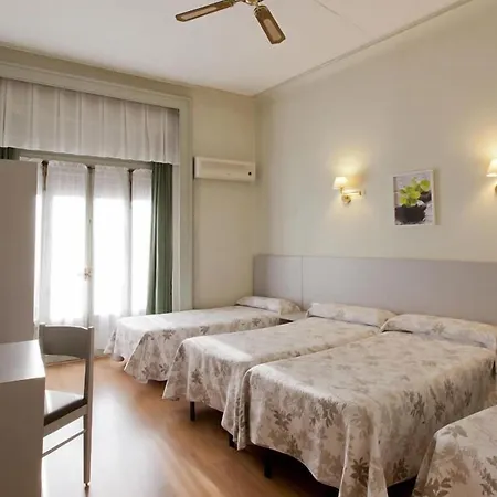 Guest house Andorra 2*