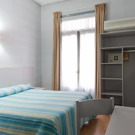 Guest house Andorra 2*