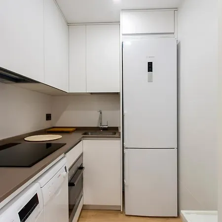 Apartamento Dobo Homes Relatores Loft Madrid