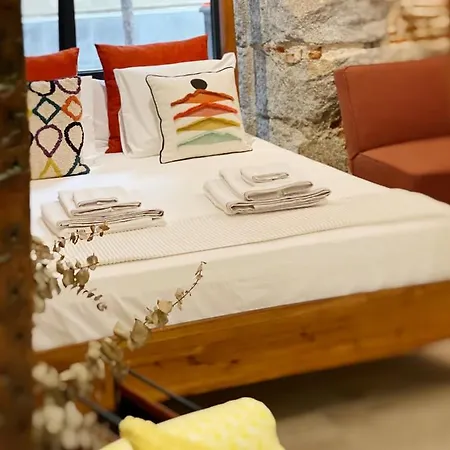 Opera Carmen Palacio Real Luxury Apartment *
