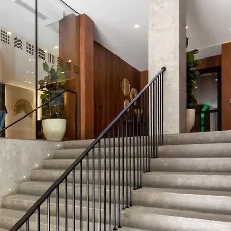 Atocha Madrid, Tapestry Collection By Hilton Hotel