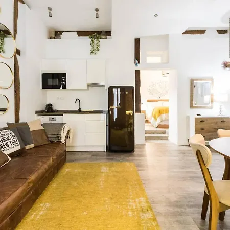 Apartment Luxury Design Center *