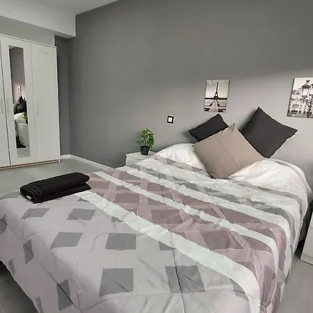 Numancia Appartement *
