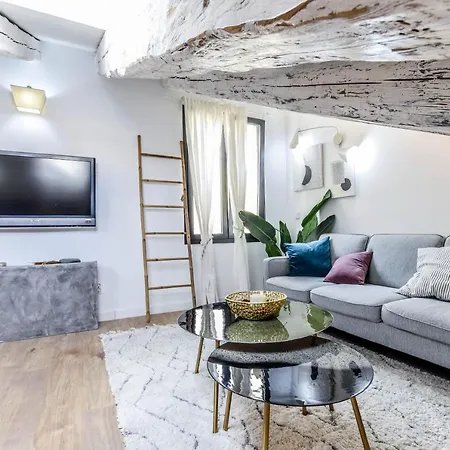 Apartment Atico De Diseno En Plaza Mayor *