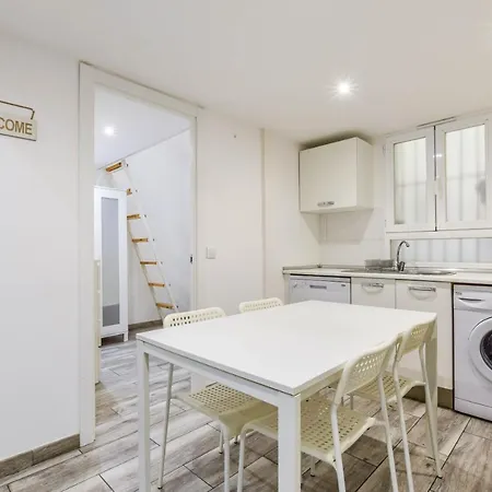 Apartamento En Santa Engracia Apartamento *