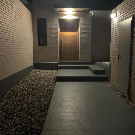 Сasa de vacaciones Agradable Con Piscina Privada Cerca De Madrid Arroyomolinos