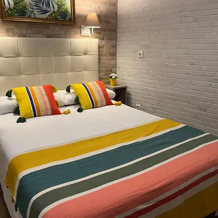 Yg Piso Center Apartment Madrid