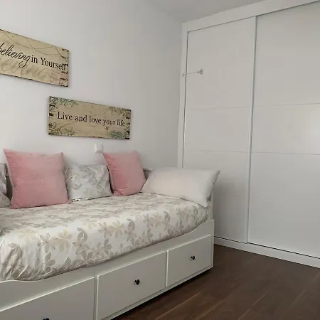 Agradable Con Piscina Privada Cerca De Madrid