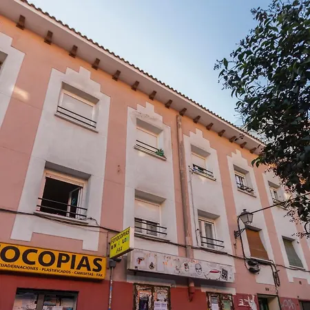 Apart Meson Embajadores M3 * Madrid