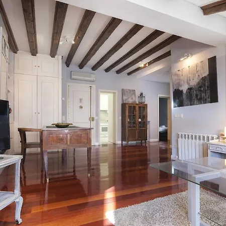 Mit House Galileo Ii En Madrid