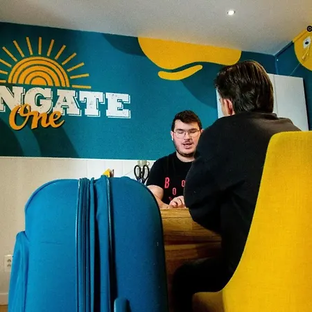 Onefam Sungate Hostel Madrid